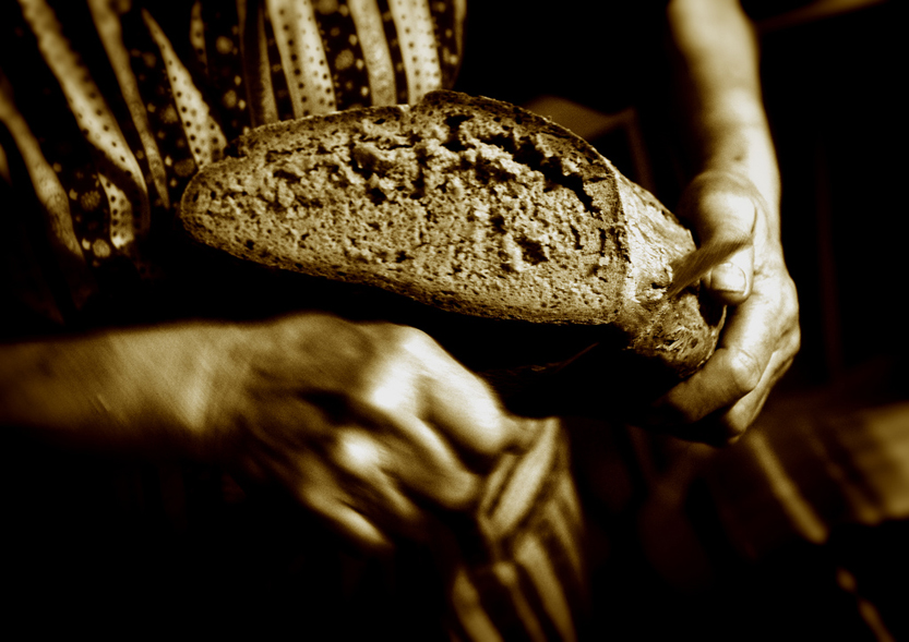 Title: Bread of Life; Scripture: John 6:51-58, John 6:24-35